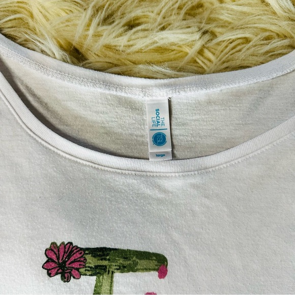 Tri Delta cactus 🌵 flowwy tee shirt - Picture 3 of 7